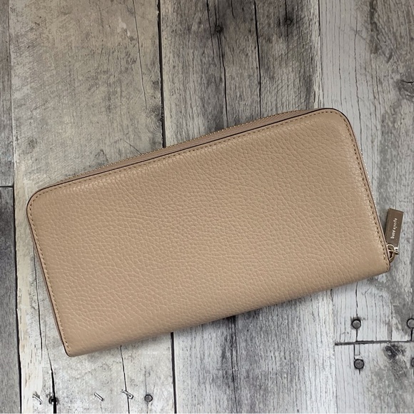 Kate Spade Large Continental Wallet in Warm Beige - 1616 - Picture 13 of 16
